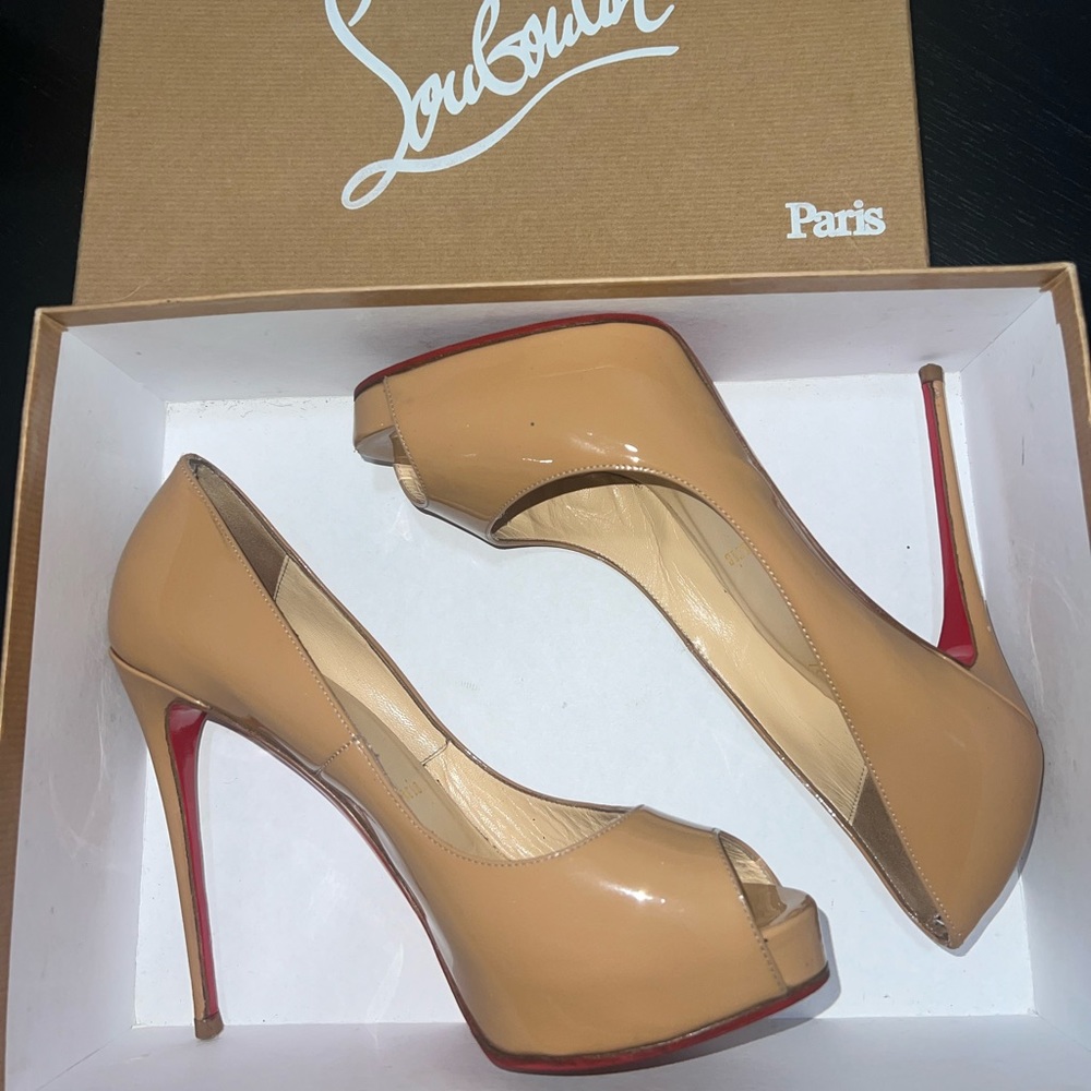 Christian Louboutin Beige Patent Peep-Toe Pumps with Red Soles